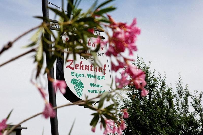 Hotel Zehnthof Urzig Bagian luar foto