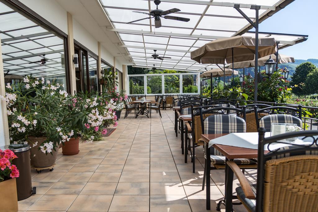 Hotel Zehnthof Urzig Bagian luar foto