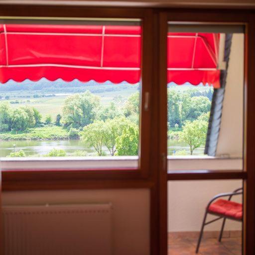 Hotel Zehnthof Urzig Bagian luar foto